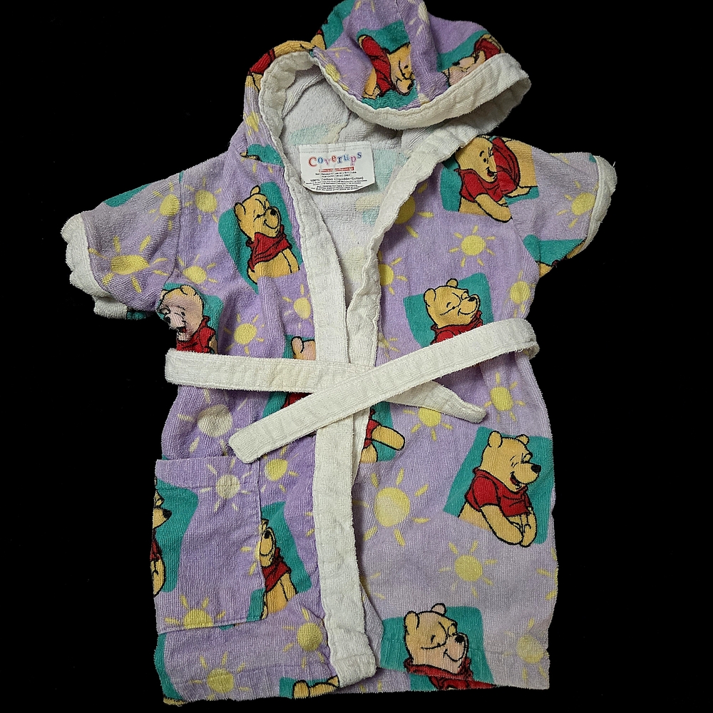 VINTAGE POOH 90S COVERUP
